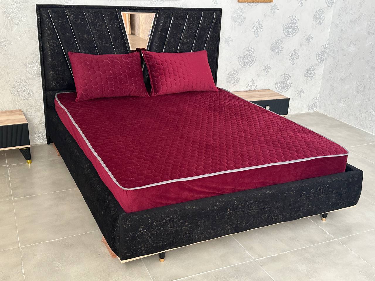 نیمست مخمل کالیفرنیا زرشکی